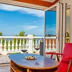 Jarmila Croatia Beachfront Crikvenica