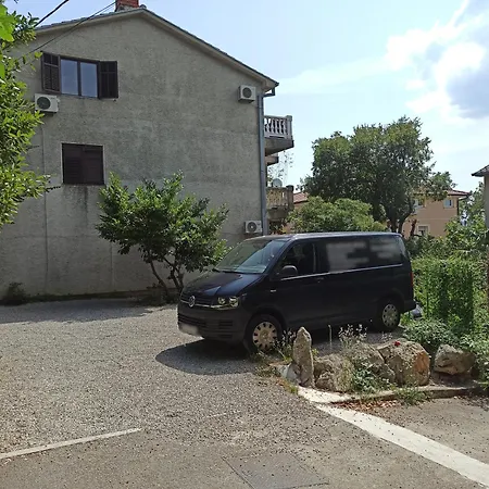 公寓 Jarmila Croatia Beachfront *