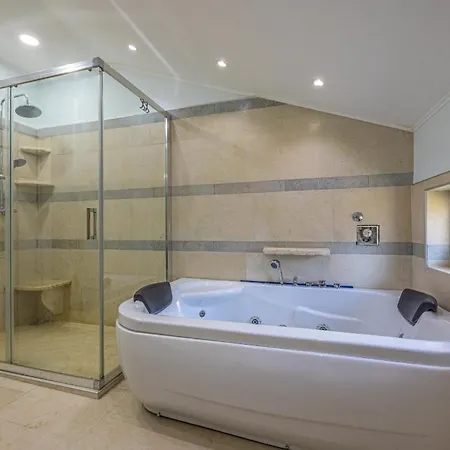 Jarmila Croatia Beachfront 公寓