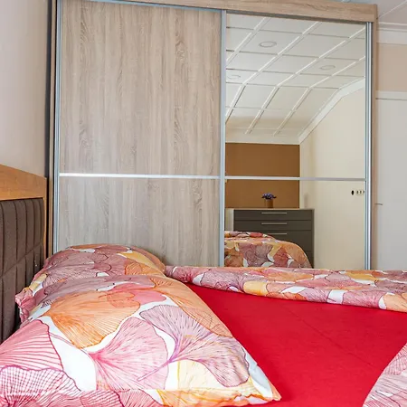 Jarmila Croatia Beachfront 公寓 茨里克韦尼察