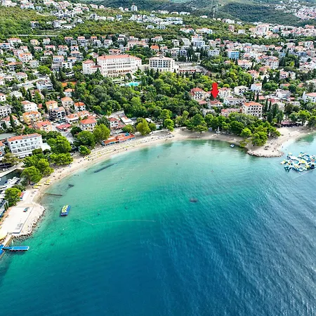 Jarmila Croatia Beachfront 公寓