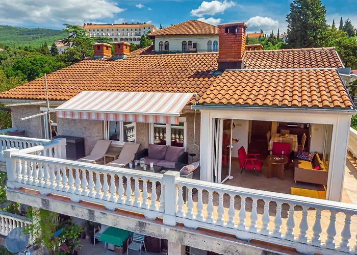 Apartman Jarmila Croatia Beachfront Crikvenica