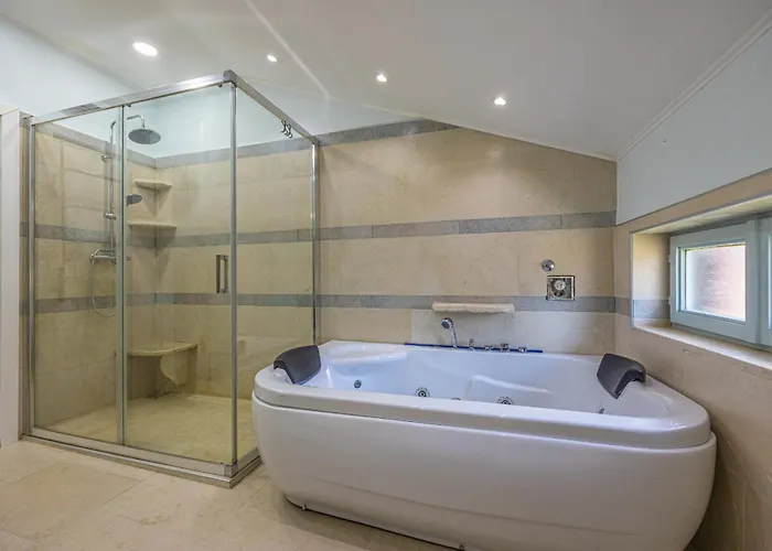 Jarmila Croatia Beachfront Apartman