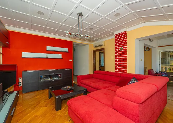 Jarmila Croatia Beachfront Apartman *