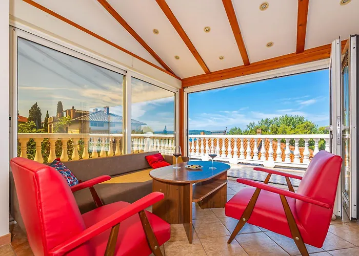 Jarmila Croatia Beachfront Apartman