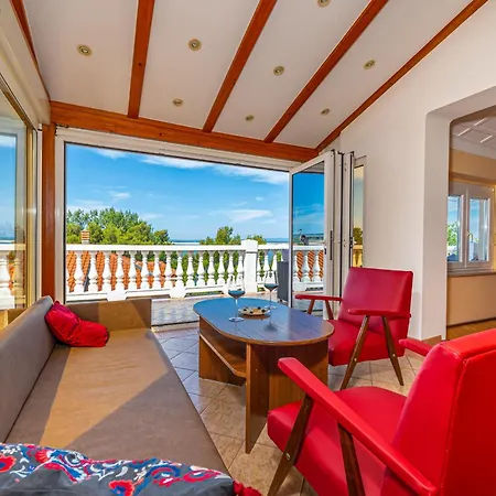 Jarmila Croatia Beachfront Crikvenica